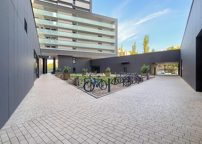 Apartment View Tower